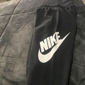 Boys black Nike cotton pant